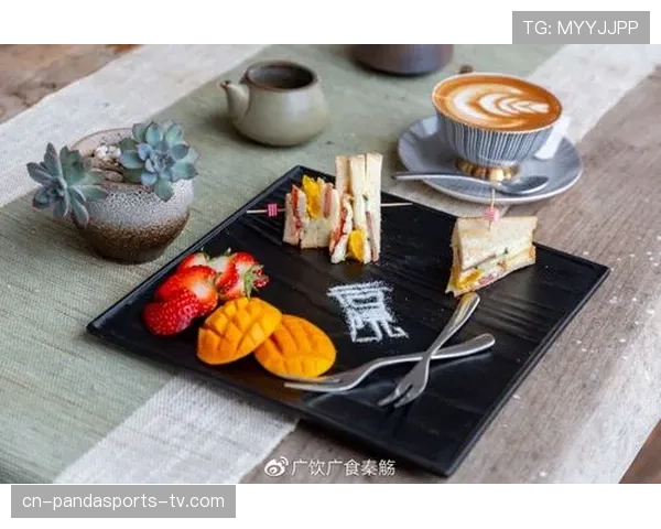 桃田贤斗那饮食堪比明星大厨，普通人下午茶都靠看他菜单解馋了