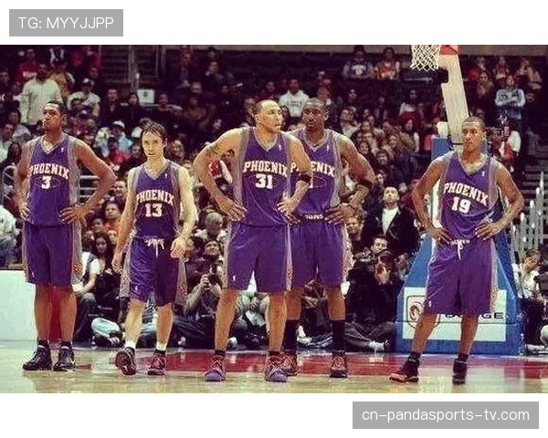 纳什挡拆组织比保罗更善于制造无球空位